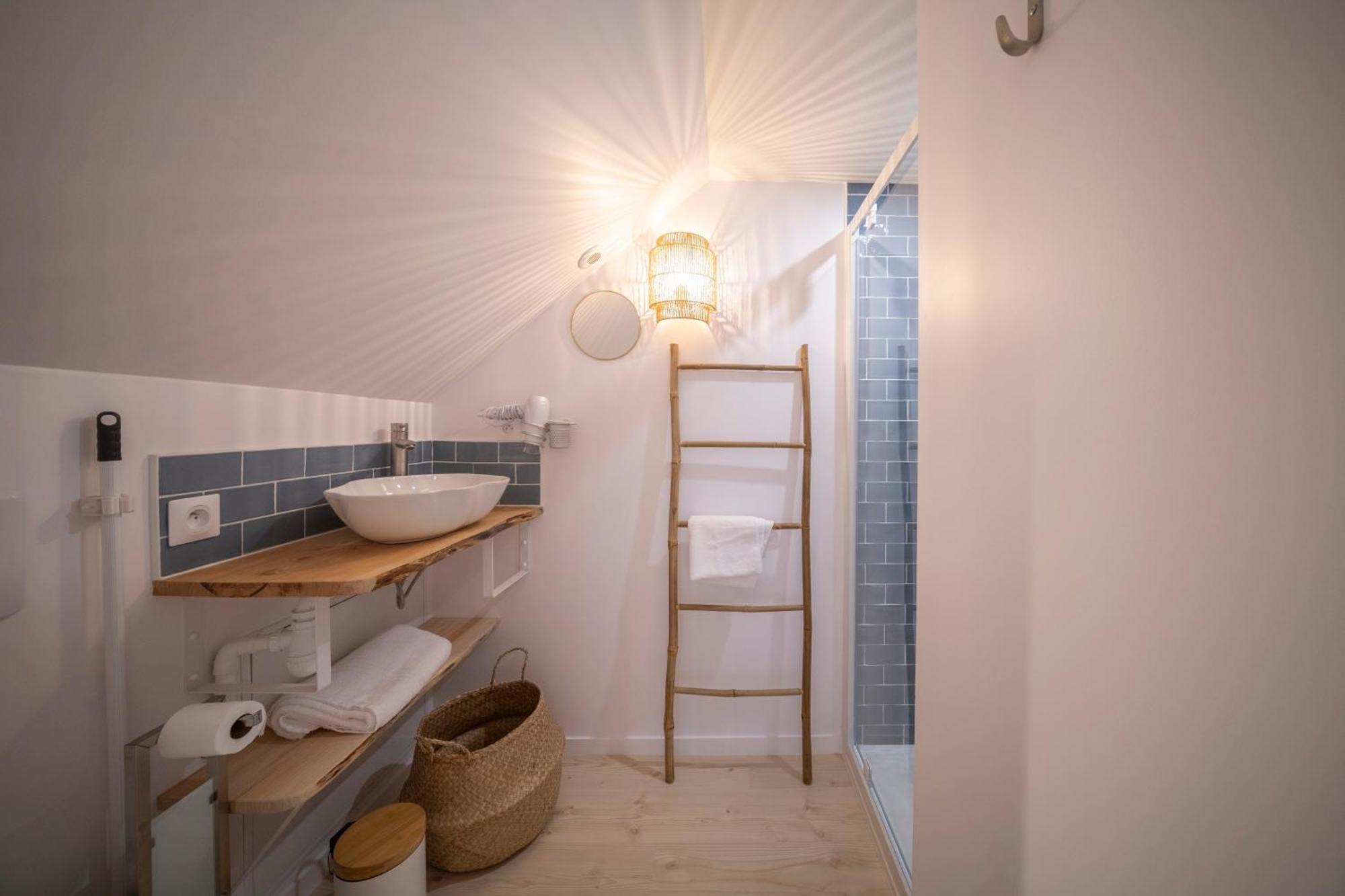 Appart'Hotel & Spa "Les Voiles" Le Houat Carnac Extérieur photo